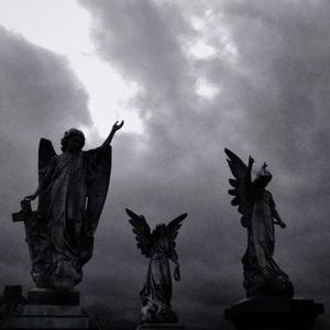 FRACTURED (feat. Nateki)