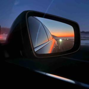 三万英尺（远离地面）