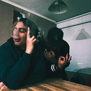 Llámame (feat. Billyasecas)