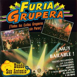 Furia Romántica: Adoro / Con el Corazón en la Mano / María / Nuestra Canción / Tres Heridas / Pobre Gato