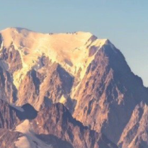 仿佛回到的这个港湾 伴奏