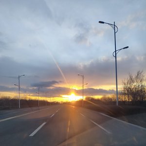 把日落前的日出写成诗