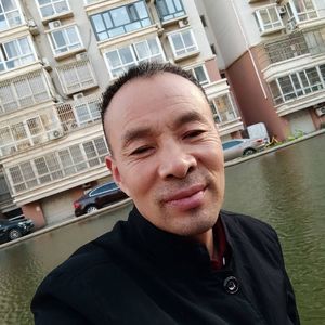 阳光哥，闪耀出道