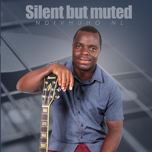 Vhubvoni Thohoyandou (Live) [feat. Naledzani Netshirembe]