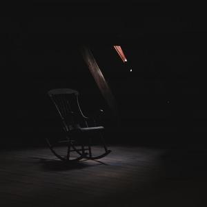 封闭自我的小屋