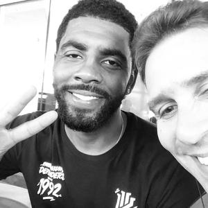 CICATRICES AFUERA Y ADENTRO