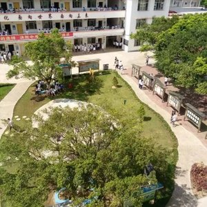 陈海梅-校园时光（陈海梅 remix）