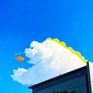 晴云与蓝天