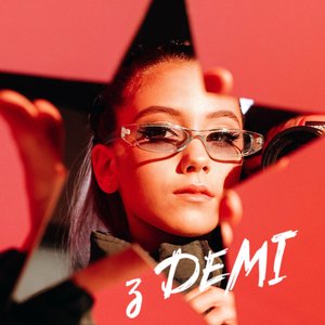 З Demi