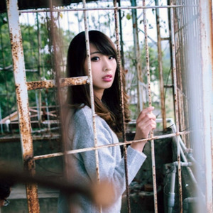 廃墟にたたづむ 兵庫県神戸市摩耶