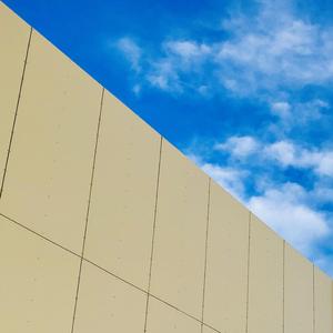 Skjól Frá Hæðinni