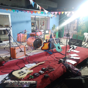 Bajo el Distribuidor