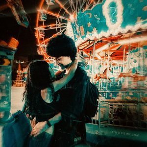 sera que ela me ama?