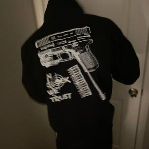 Outremix (feat. JayGonGetem)