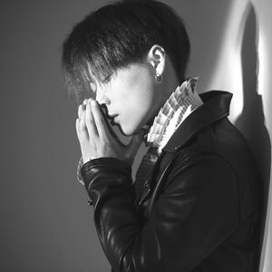 罗宇-一个人Live