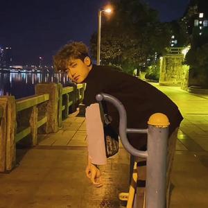 璐过（Prod.by 4Hunnid）