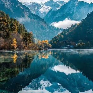 克莱因蓝的海（钢琴曲）