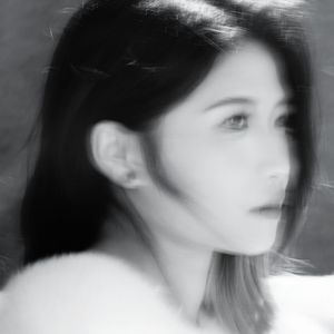 Fall in love with me