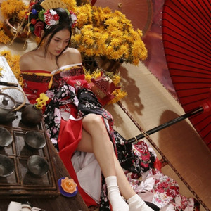 나는 인터넷 출연에 지쳤어. 나는 텔레비전에 출연하고 싶어. 아키야마 포플라를 텔레비전에 출연시켜 주세요. 방송국 여러분.