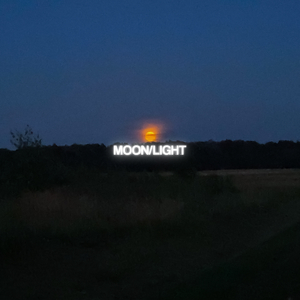 MOON/LIGHT