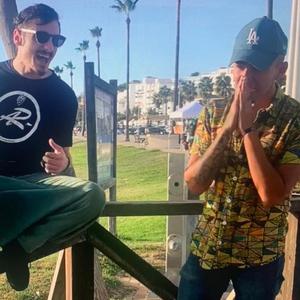 Del Mundo (feat. AdEl Ramos) (TheMonster Beatz Remix)