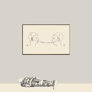 the lovely spectacle dies suddenly at the static centre