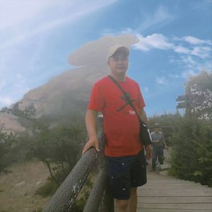 红旗飘扬（伴奏）