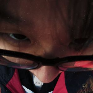 刘雨欣爱吃冰糖葫芦