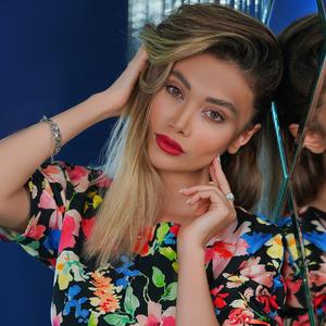 Dancing in the Light