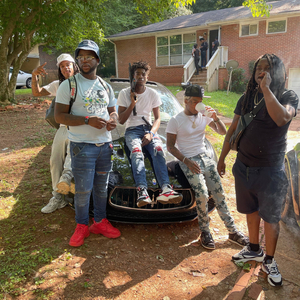 Switchy (feat. Rx Peso)