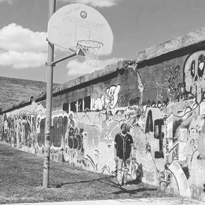 Independant. (feat. Kay Shai)