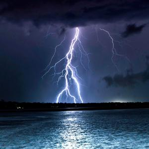 EvenAfterTheLightsGoOut,I'llBeHere