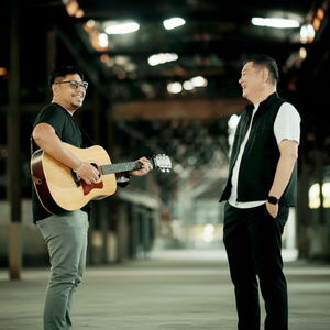 เราไม่ว่าอะไรกัน