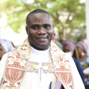 I Am Dignifed with God's Glory and Honour (Live)