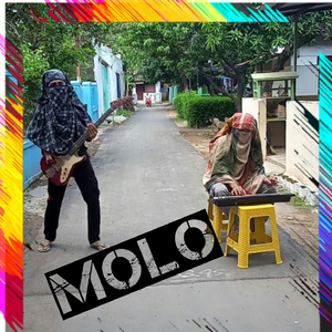 Molo