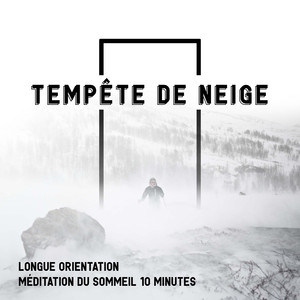 Tempête de neige en montagne