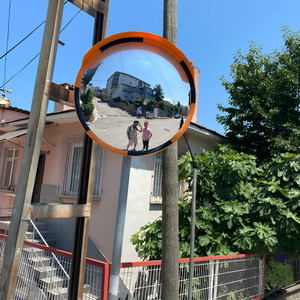 Karanlık Sisli Bir İzmit Gecesi