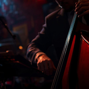 Four on the Floor Stroll