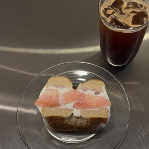 愛する人に耳を傾けます