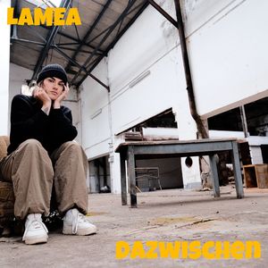 Dazwischen