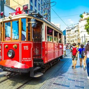 Beyoğlu'nda Gezersin