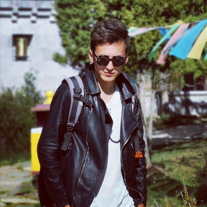 莲师金刚七句祈请文