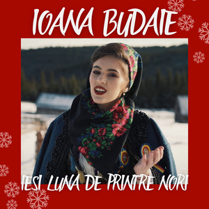 Iesi luna de printre nori