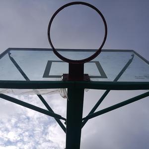 皇后镇（翻自 宋钊）