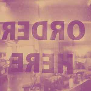 抚慰的和朋友一起吃饭回忆