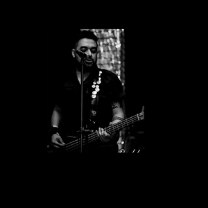 Tan Cerca