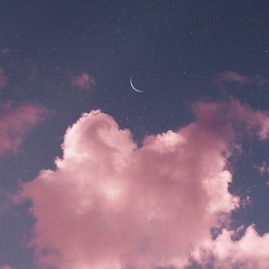 默默在发呆