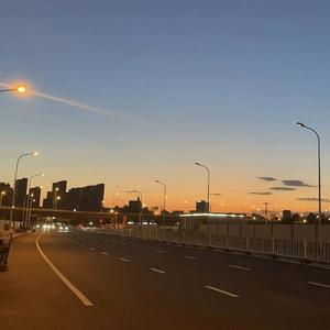 刘晨 / 熊健萍-我还有点小糊涂 / 环球大冒险（路灯 remix）