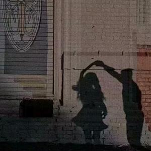 苦笑（翻自 汪苏泷）