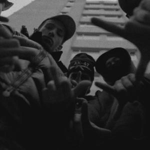 NE PARLE PAS (feat. THE HWS)